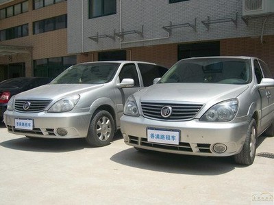 廣州商務(wù)租車(chē)服務(wù) 專(zhuān)業(yè)、便捷、高效的選擇